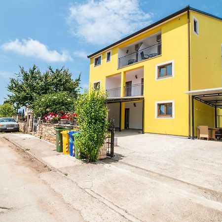 Nice Place Rovinj Exterior photo
