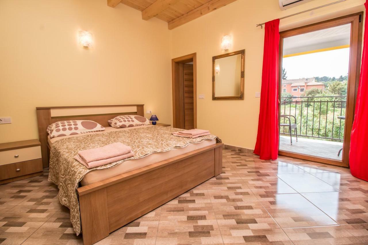Nice Place Rovinj Exterior photo