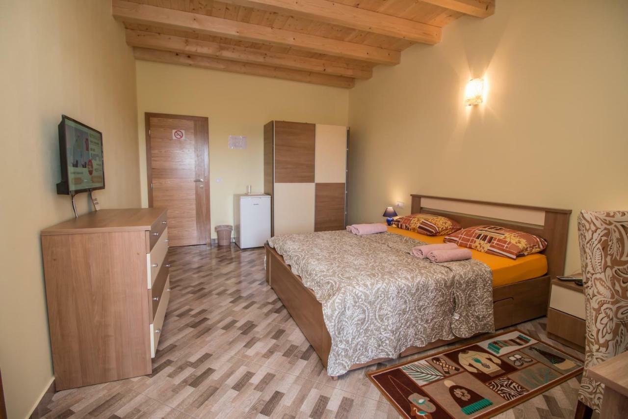 Nice Place Rovinj Exterior photo